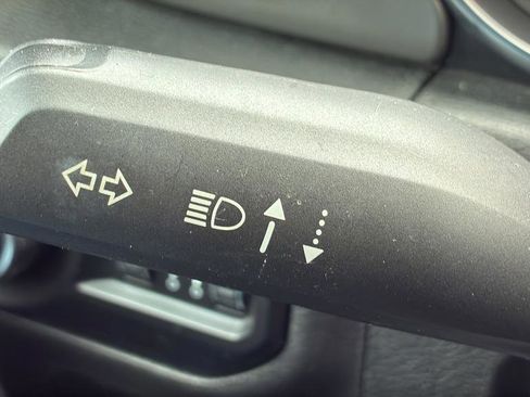 Used 2020 Jeep Wrangler Unlimited Sport S image 31