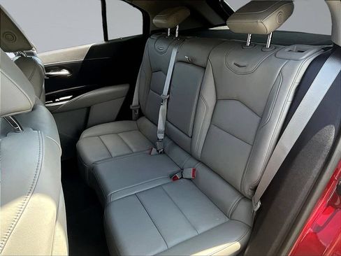 Used 2019 Cadillac XT4 Premium Luxury AWD/4WD image 24