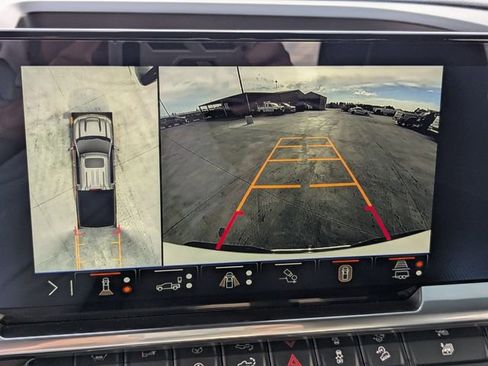 Used 2025 Chevrolet Silverado 1500 LTZ image 20