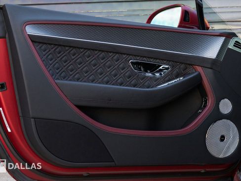 Used 2024 Bentley Continental GT Speed image 21