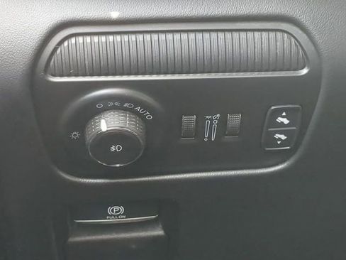 Used 2022 Jeep Grand Wagoneer Series III w/ Rear Seat Video Group 1 AWD/4WD image 30