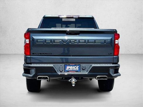 Used 2021 Chevrolet Silverado 1500 LT Trail Boss w/ Convenience Package II AWD/4WD image 4