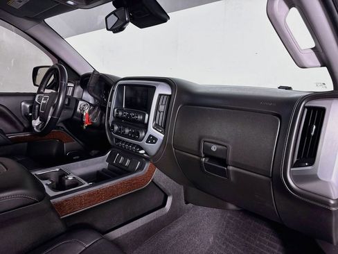 Used 2018 GMC Sierra 1500 SLT AWD/4WD image 29