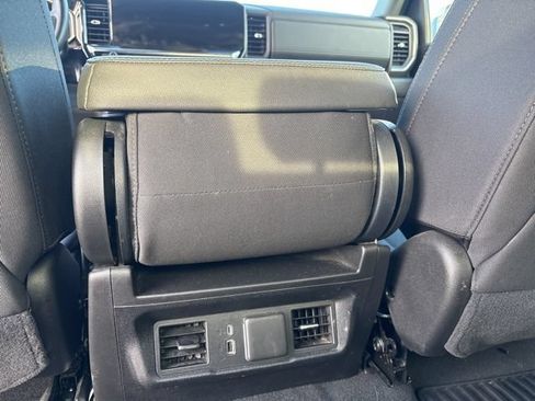 Used 2025 Chevrolet Silverado 1500 LT AWD/4WD image 16