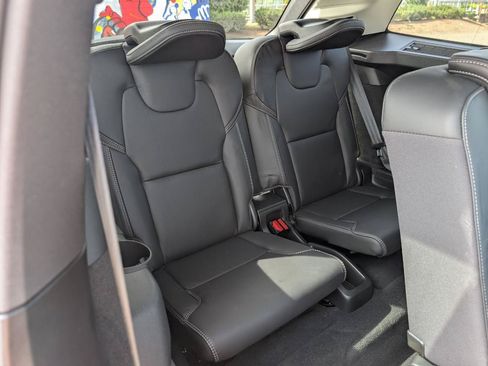 Used 2026 Volvo XC90 B6 Ultra AWD/4WD image 18