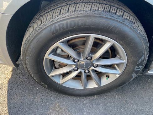 Used 2014 Dodge Grand Caravan R/T image 37