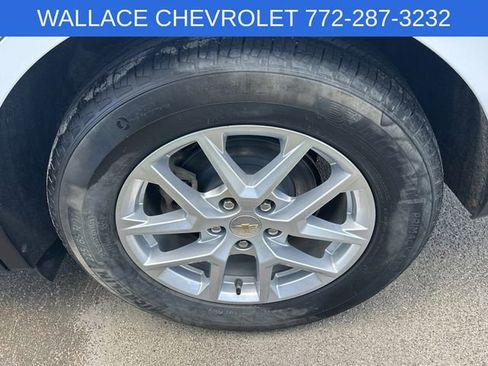 Certified 2024 Chevrolet Equinox LT w/ LPO, Floor Liner Package FWD image 11