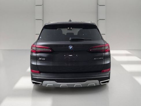 Used 2022 BMW X5 xDrive45e w/ Premium Package AWD/4WD image 5