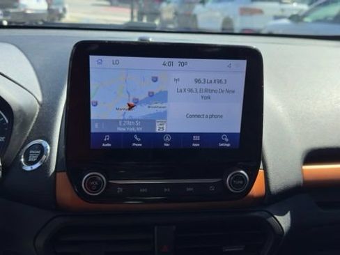 Certified 2022 Ford EcoSport SE w/ SE Convenience Package AWD/4WD image 10