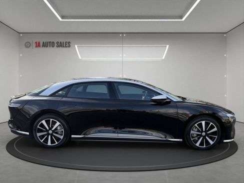Used 2023 Lucid Air Pure image 6