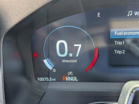 Certified 2025 Ford Explorer Platinum RWD image 31