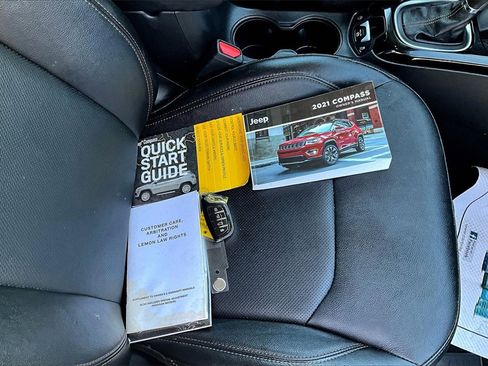 Used 2021 Jeep Compass Limited image 11