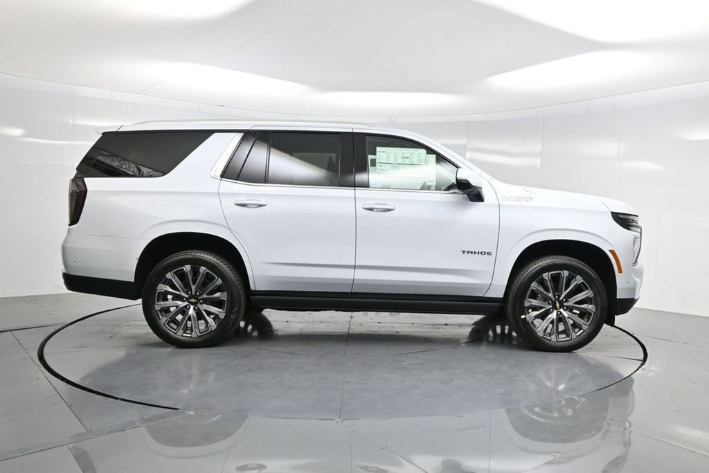 New 2026 Chevrolet Tahoe High Country AWD/4WD image 4