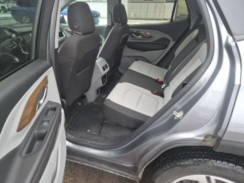 Used 2019 GMC Terrain SLE w/ Driver Convenience Package image 14