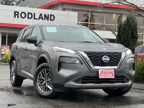 Used 2023 Nissan Rogue S image 1