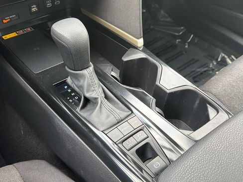 Certified 2025 Toyota Camry LE image 31