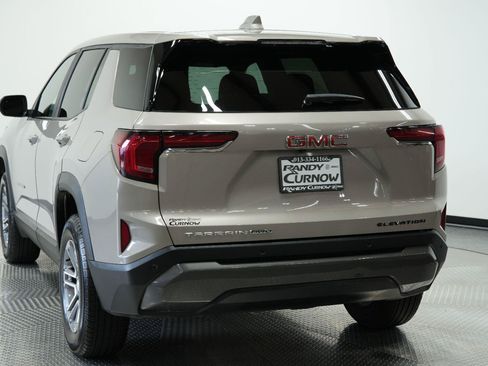 Used 2026 GMC Terrain Elevation AWD/4WD image 5