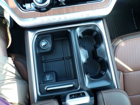 New 2026 Ford Expedition Max King Ranch AWD/4WD image 28