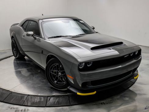 Used 2023 Dodge Challenger SRT Hellcat Redeye RWD image 29