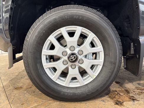 New 2026 Toyota Tacoma SR5 image 10