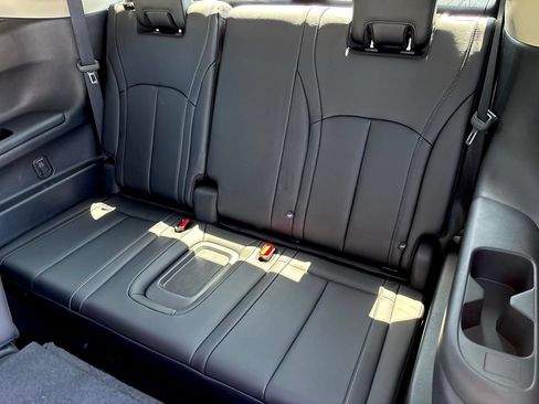 Certified 2026 INFINITI QX60 Luxe w/ Cargo Package FWD image 13
