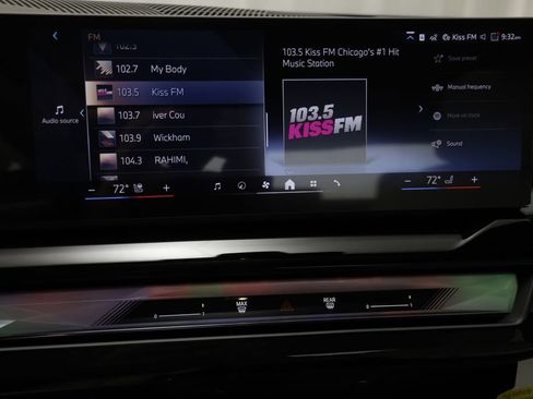 New 2026 BMW i5 eDrive40 w/ Premium Package AWD/4WD image 10
