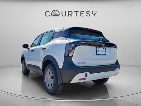 New 2026 Nissan Kicks S FWD image 5