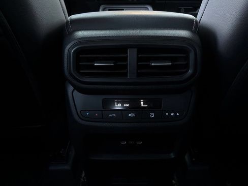 Used 2024 Honda Pilot EX-L image 14