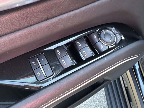Used 2024 Cadillac Escalade Sport w/ LPO, ONYX Package AWD/4WD image 19