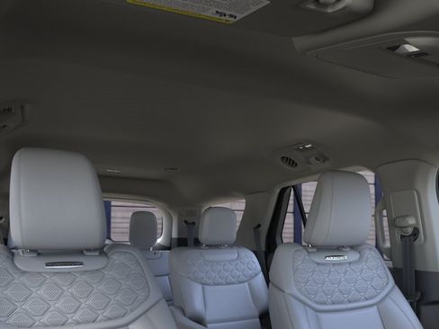 New 2026 Ford Explorer Platinum w/ LUX Leather Package AWD/4WD image 22