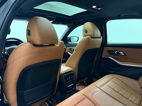 Used 2021 BMW 330i Sedan w/ Convenience Package image 14