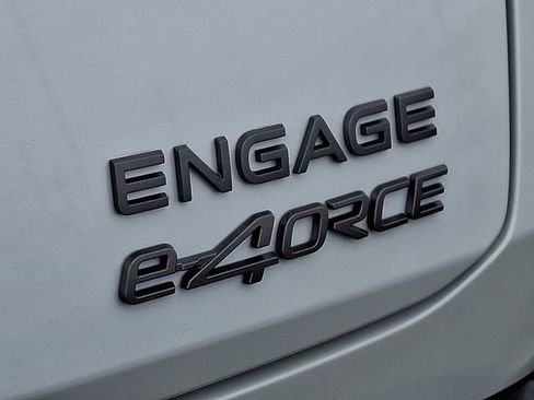 Used 2023 Nissan Ariya AWD image 30