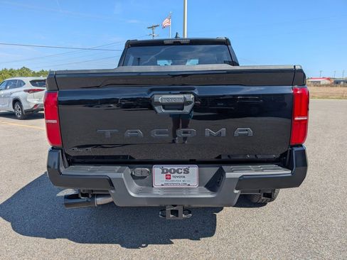 New 2026 Toyota Tacoma SR5 AWD/4WD image 4