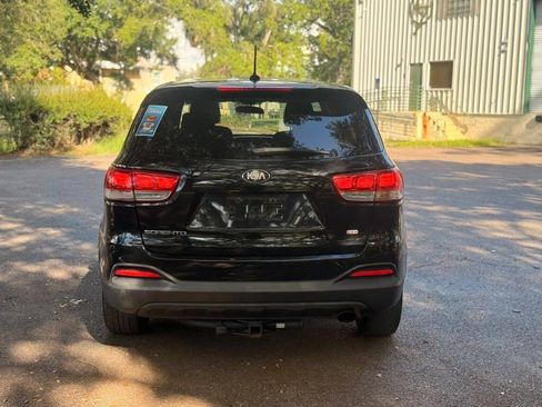 Used 2016 Kia Sorento L FWD image 6