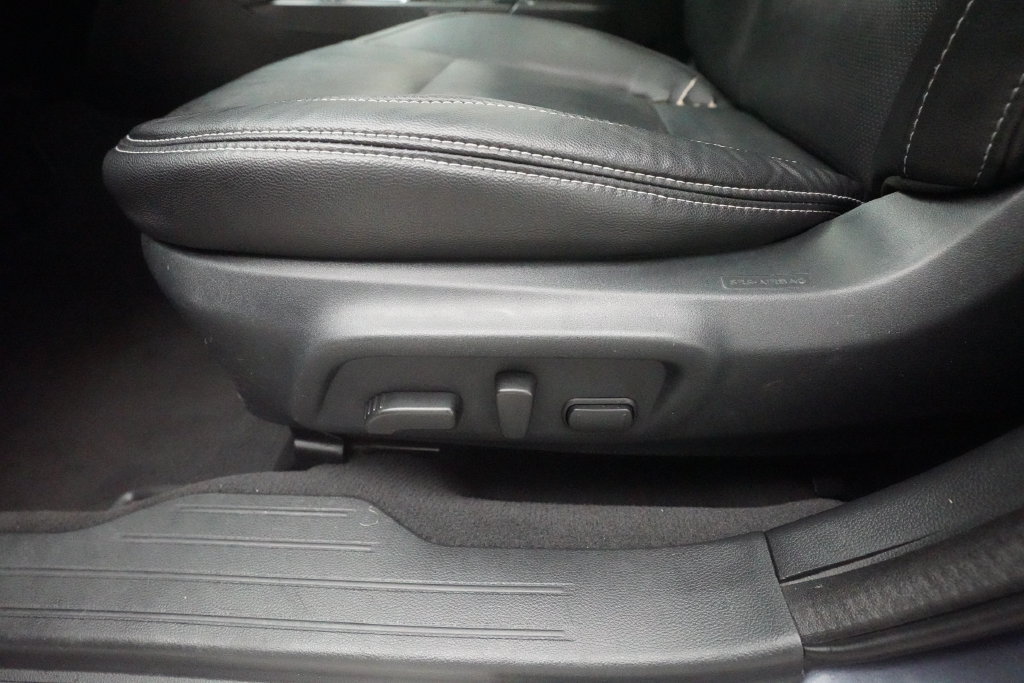 Used 2016 Subaru Outback 2.5i Limited AWD/4WD image 29