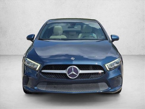 Used 2021 Mercedes-Benz A 220 image 2