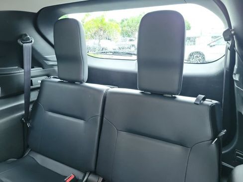 Used 2024 Mitsubishi Outlander SE FWD image 13