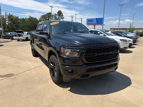 Used 2020 RAM 1500 Big Horn AWD/4WD image 2
