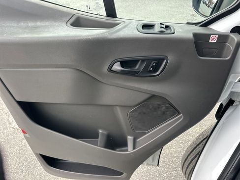 Used 2020 Ford Transit 150 Low Roof image 21