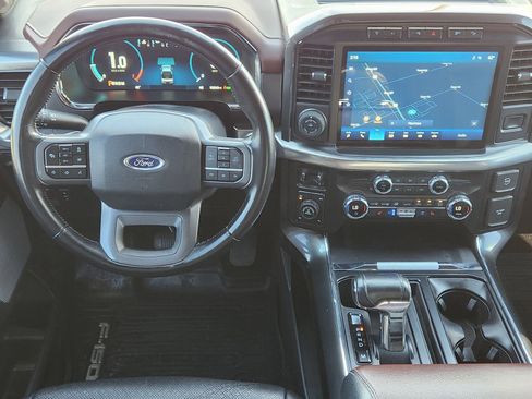 Used 2021 Ford F150 Lariat image 32