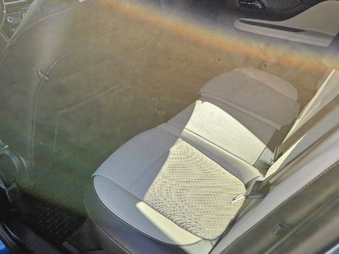 Used 2020 Buick Encore Preferred image 9