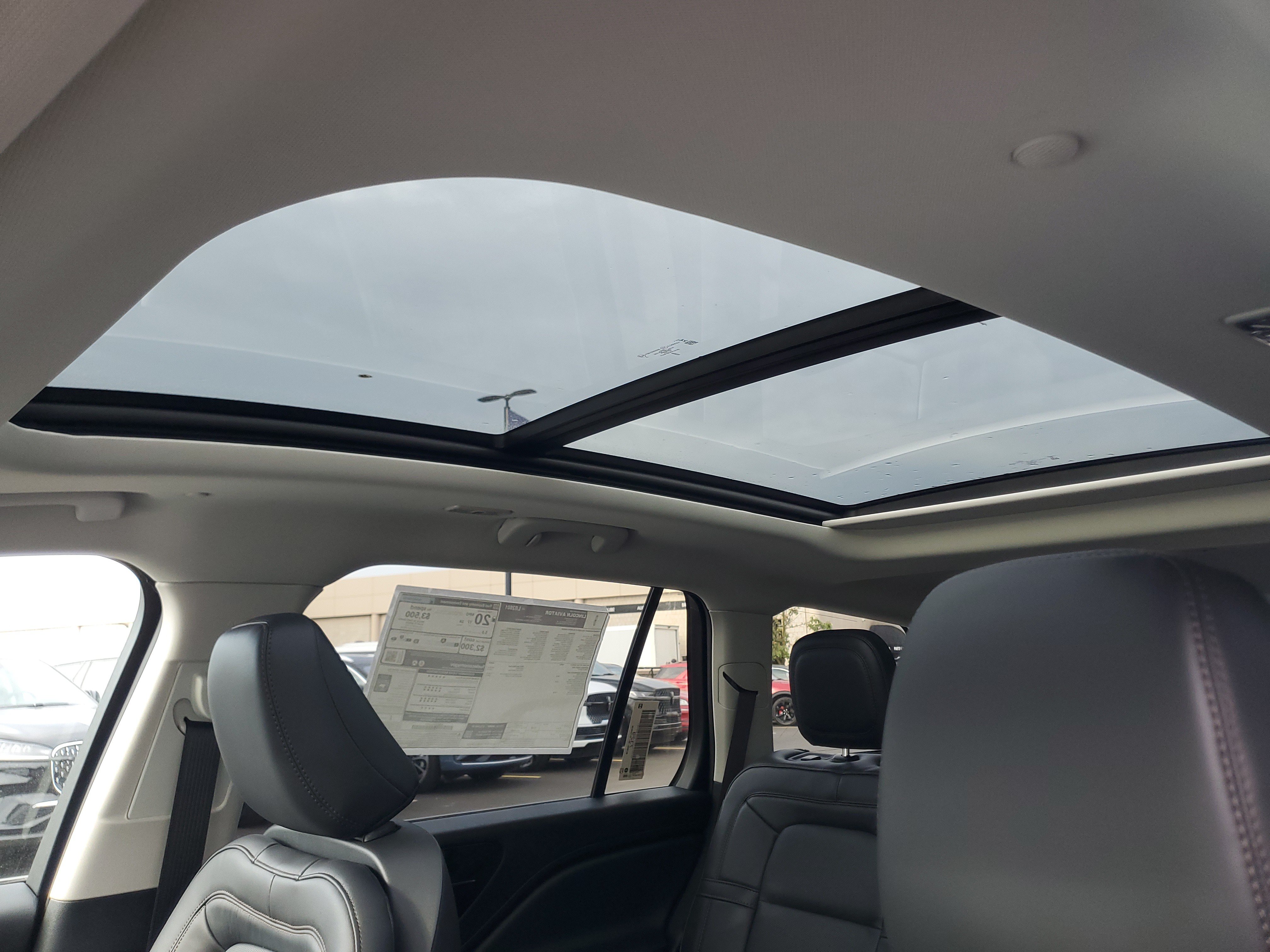 New 2027 Lincoln Aviator Reserve w/ Jet Appearance Package AWD/4WD image 10