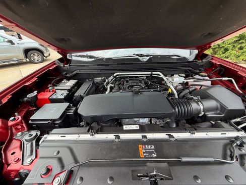Used 2026 GMC Canyon Denali AWD/4WD image 28