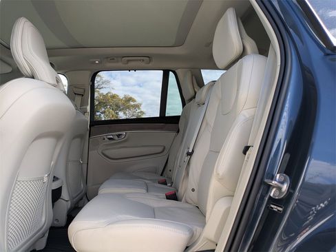 New 2026 Volvo XC90 B6 Ultra w/ Protection Package Premier image 16