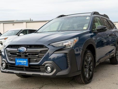 Used 2023 Subaru Outback Onyx Edition XT AWD/4WD image 2