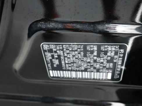 Certified 2025 Nissan Rogue Platinum w/ Tech Package image 15