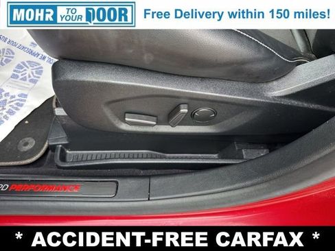 Used 2021 Ford Edge ST image 14