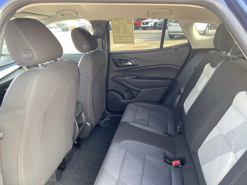 Used 2024 Chevrolet Trax LS w/ LS Convenience Package image 16