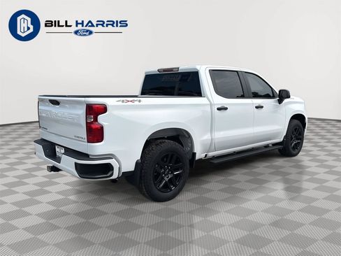 Used 2026 Chevrolet Silverado 1500 Custom AWD/4WD image 7