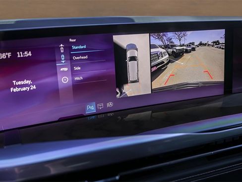 Used 2025 Cadillac Escalade Sport Platinum w/ LPO, ONYX Package image 17